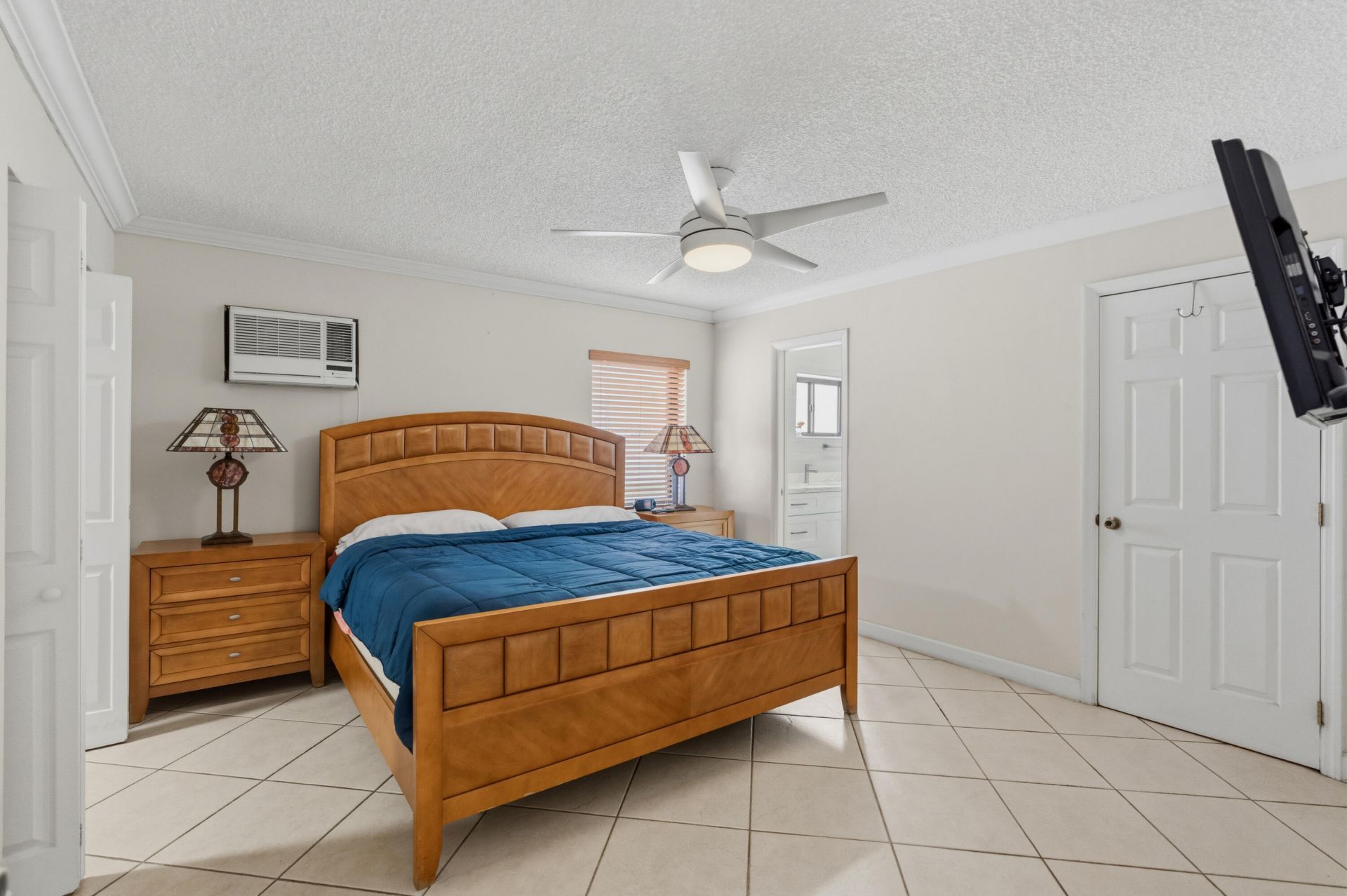 6160 W 14th Avenue, Hialeah, FL 33012 Photo