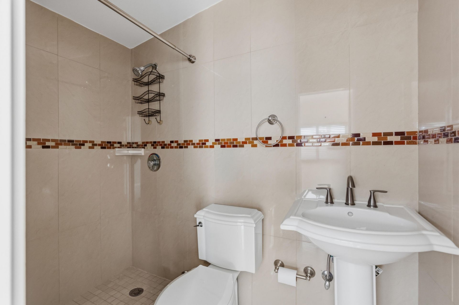 6160 W 14th Avenue, Hialeah, FL 33012 Photo
