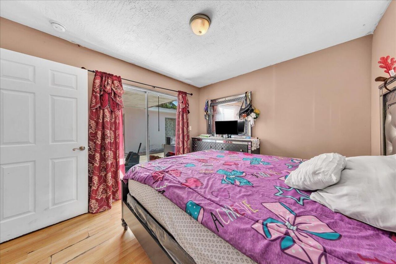 3560 NW 34th Way, Lauderdale Lakes, FL 33309 Photo