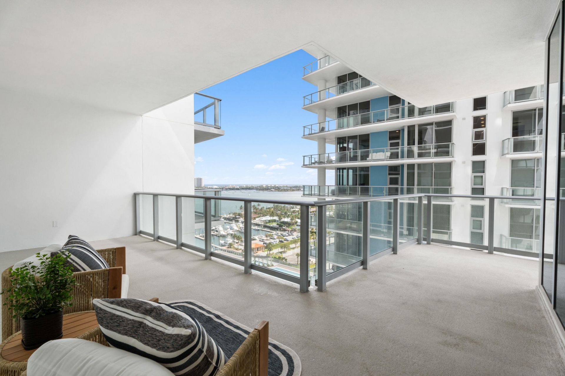 220 Lake Shore Drive, Unit 1523, Lake Park, FL 33403 Photo