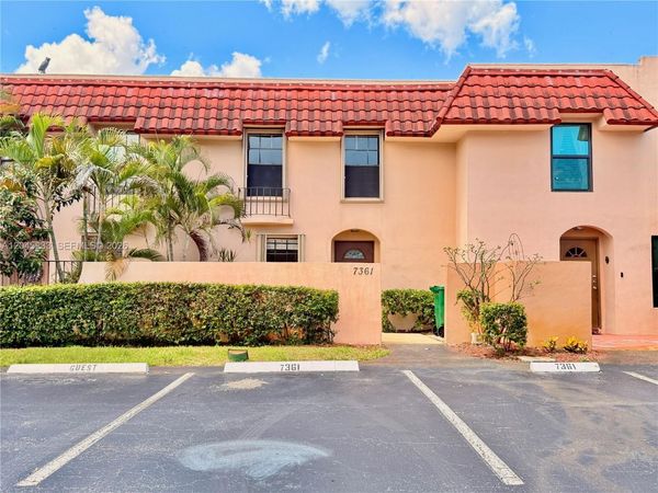 7361 SW 26th Ct, Unit 84, Davie, FL 33314