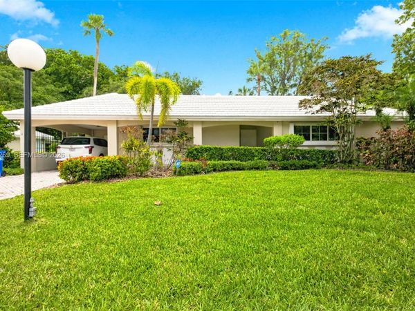 908 Cypress Ter, Unit V57, Pompano Beach, FL 33069