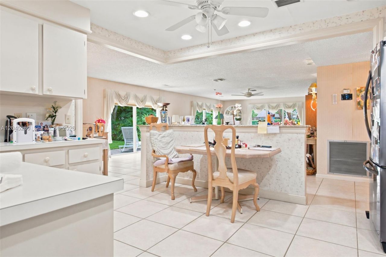 908 Cypress Ter, Unit V57, Pompano Beach, FL 33069 Photo