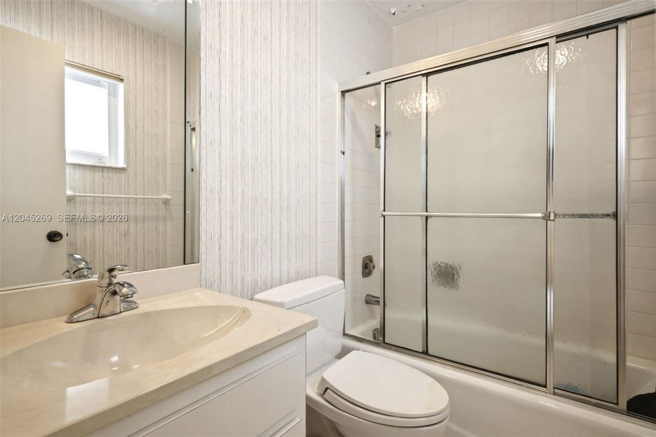 908 Cypress Ter, Unit V57, Pompano Beach, FL 33069 Photo