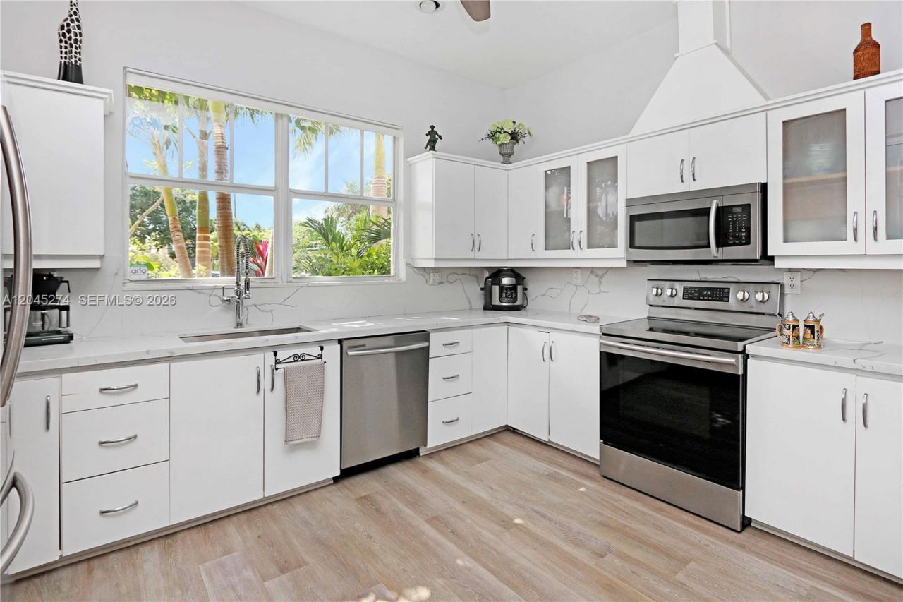 1619 Harrison St , Hollywood, FL 33020 Photo