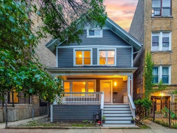 3105 W Leland Avenue , Chicago, IL 60625