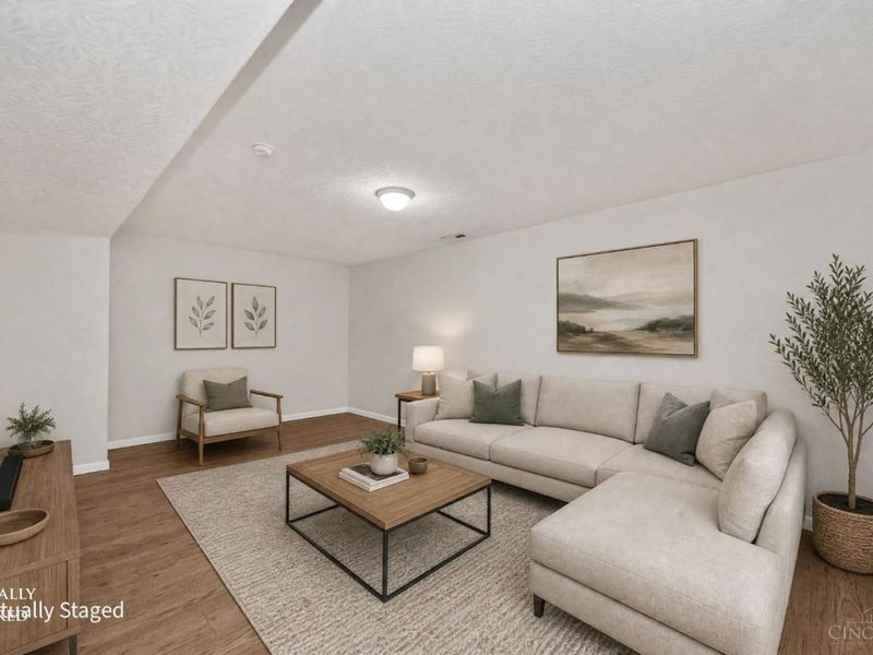 218 Heffron Circle, Hamilton Twp, OH 45039 Photo 43