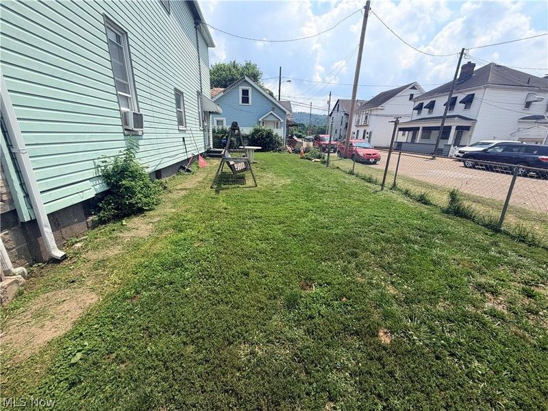 4610 Noble Street, Bellaire, OH 43906 Photo 2