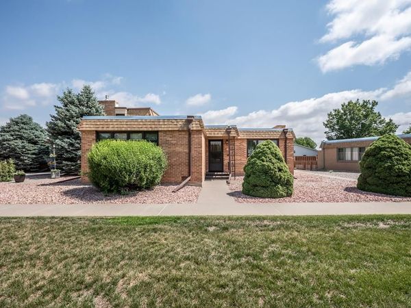 46 Regency Blvd, Unit J, Pueblo, CO 81005