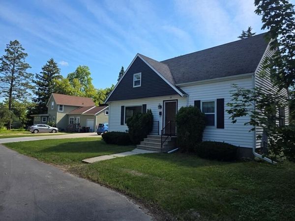 119 Hill COURT, Plymouth, WI 53073