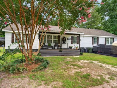 146 Glen Street, Summerville, SC 29483