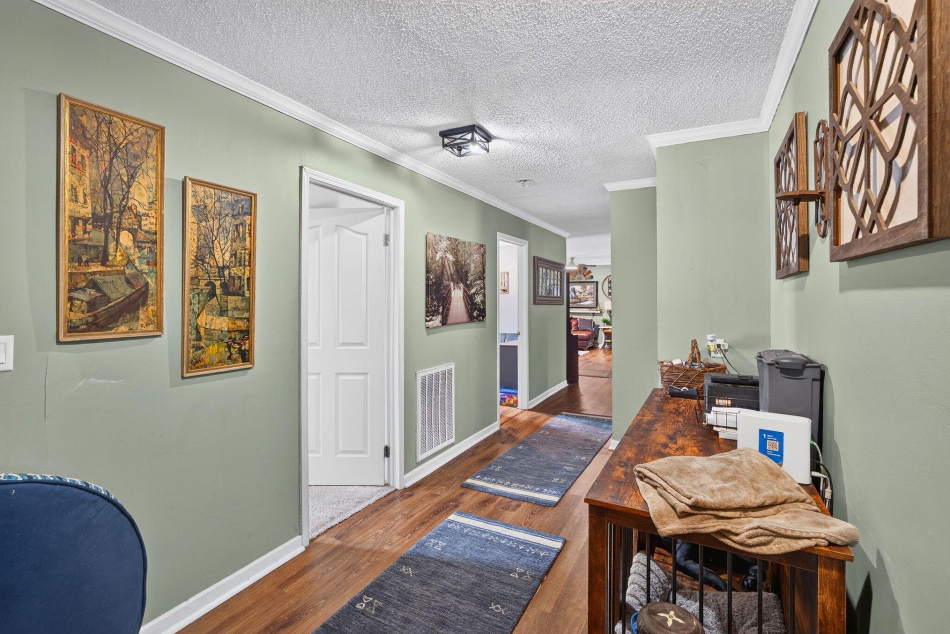 146 Glen Street Photo 27