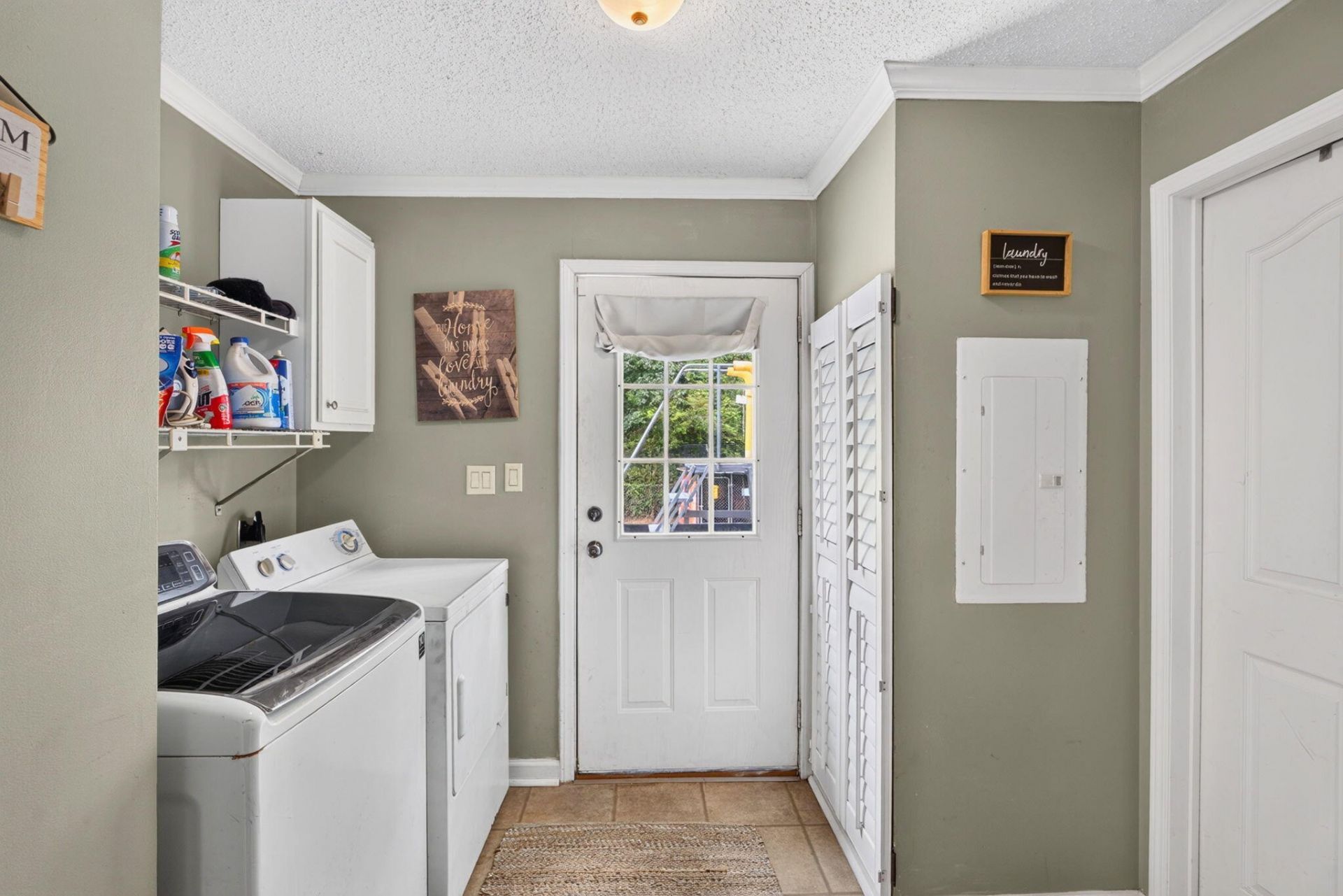 146 Glen Street Photo 33