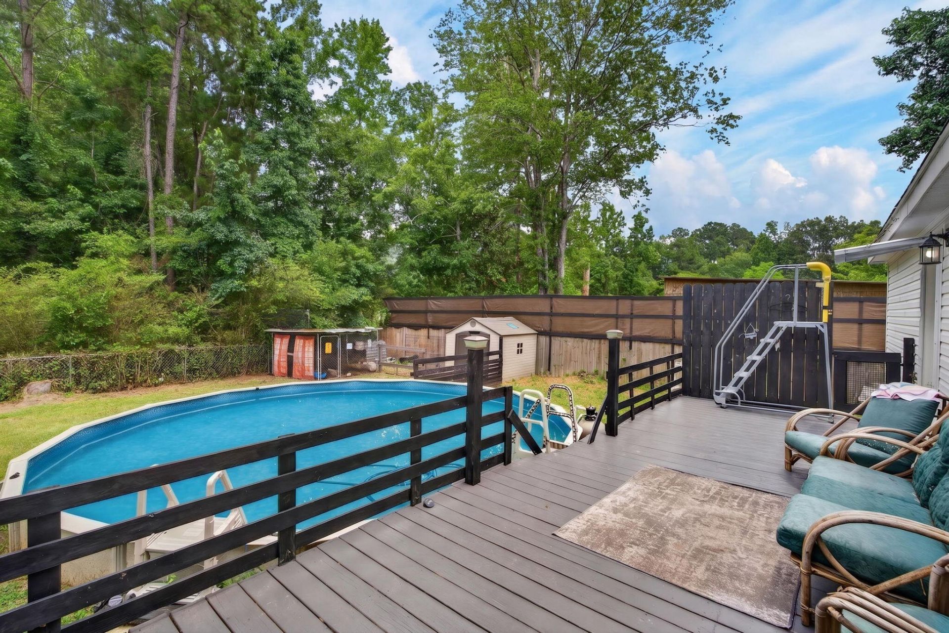 146 Glen Street Photo 35