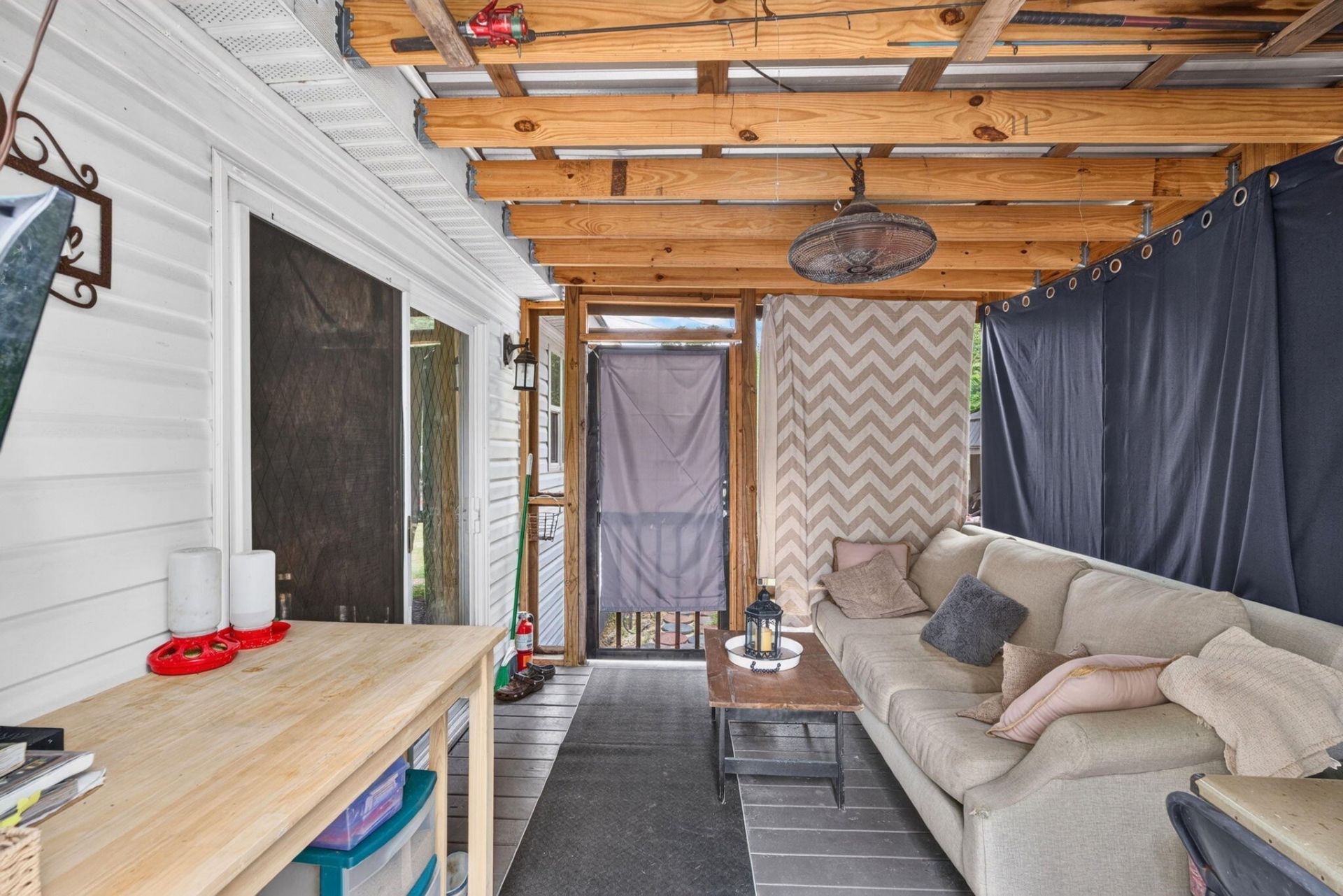 146 Glen Street Photo 38