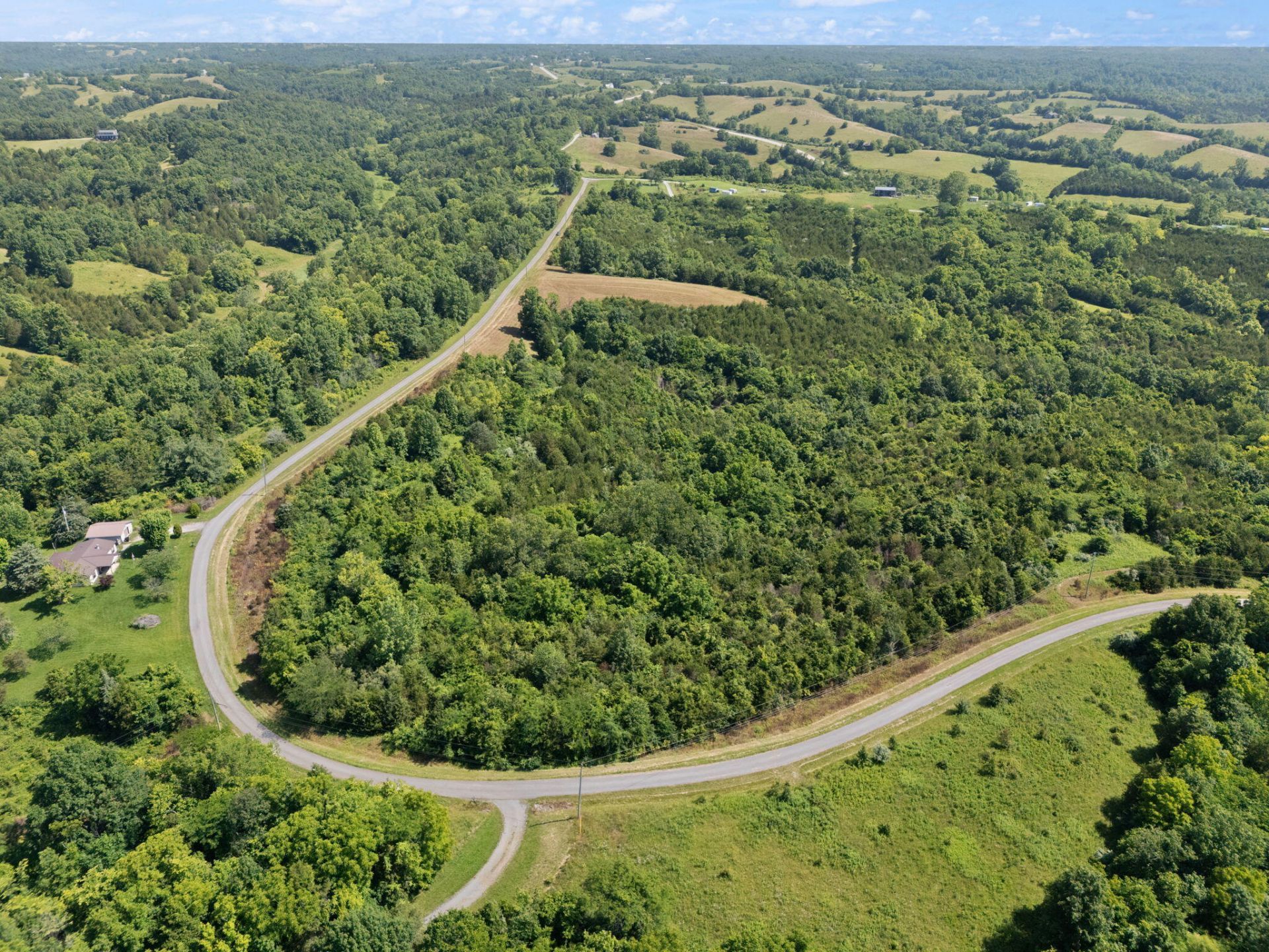 9999 Mann Road, Mount Olivet, KY 41064