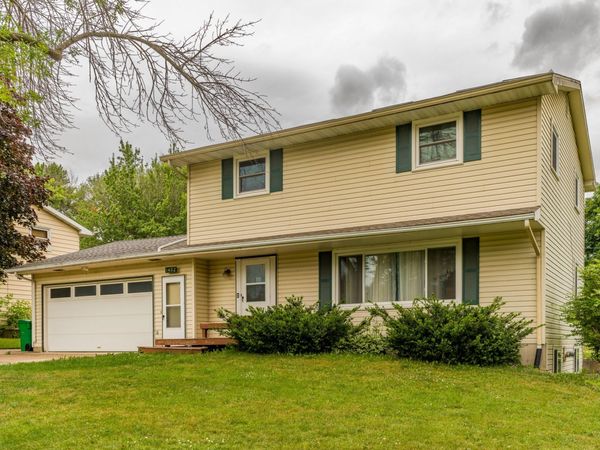 1402 Southview Lane, Albert Lea, MN 56007