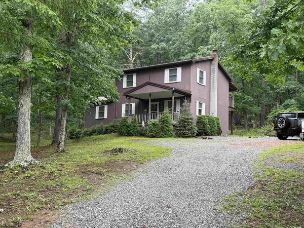 12447 Frost Road, Dunmore, WV 24934
