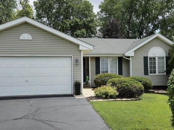 5003 TRAFFORD, Loves Park, IL 61111