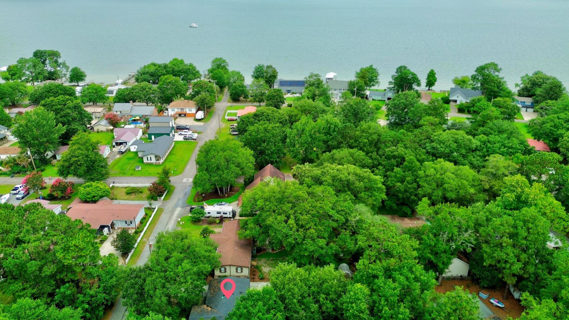 108 Water Way Photo 13