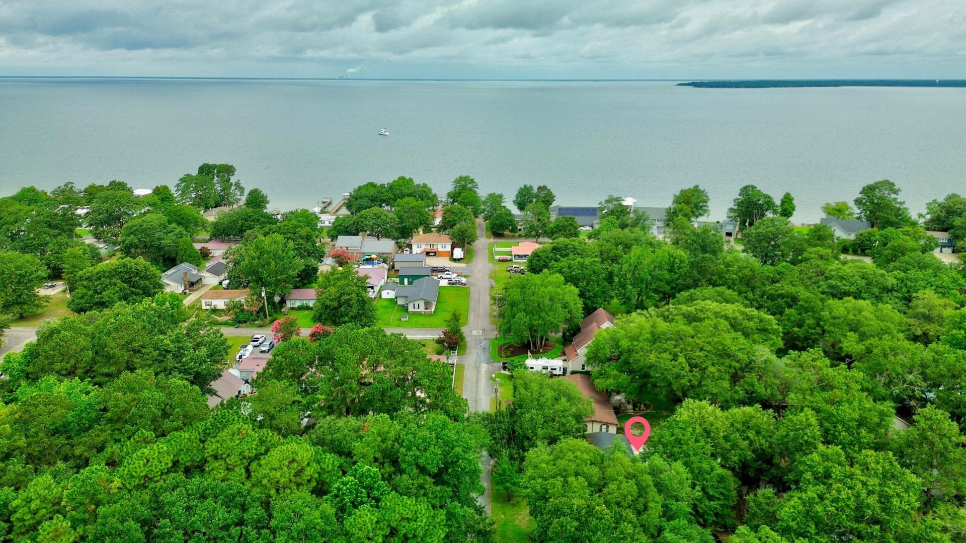 108 Water Way Photo 14