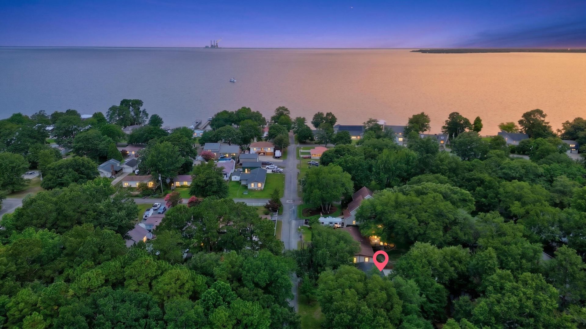 108 Water Way Photo 15