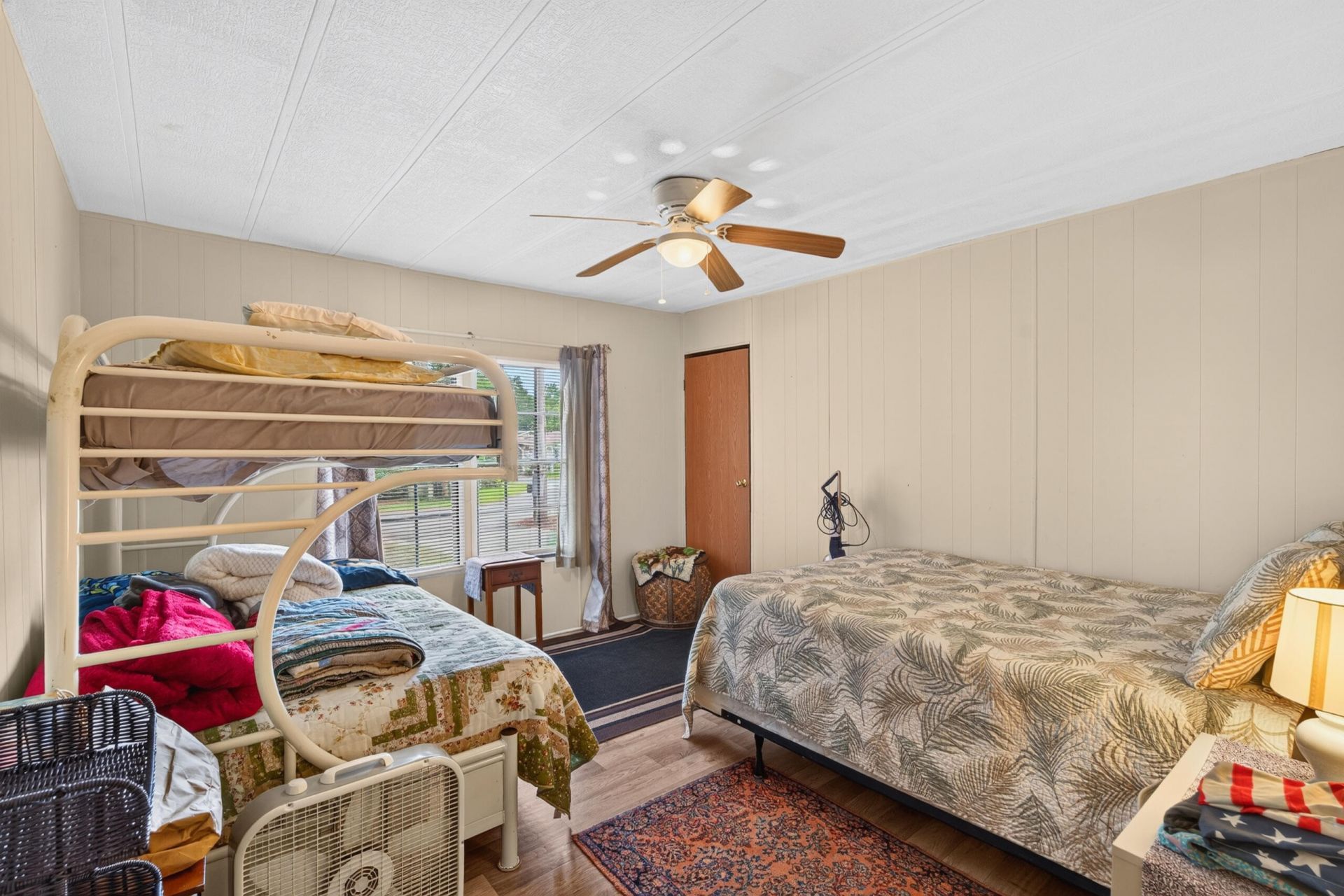 108 Water Way Photo 37