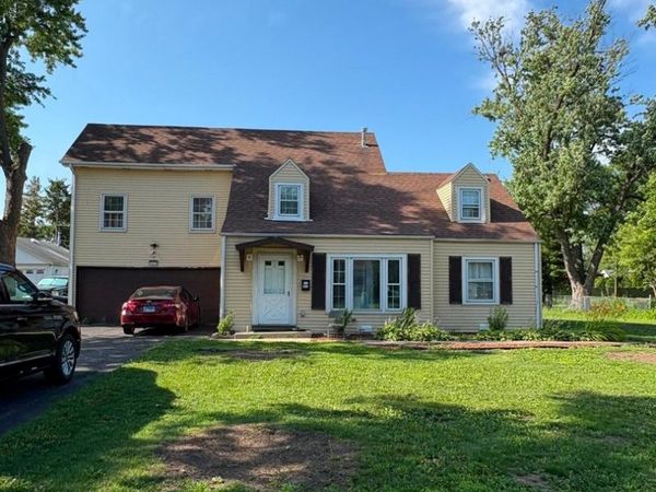 1678 Farwell Avenue , Des Plaines, IL 60018