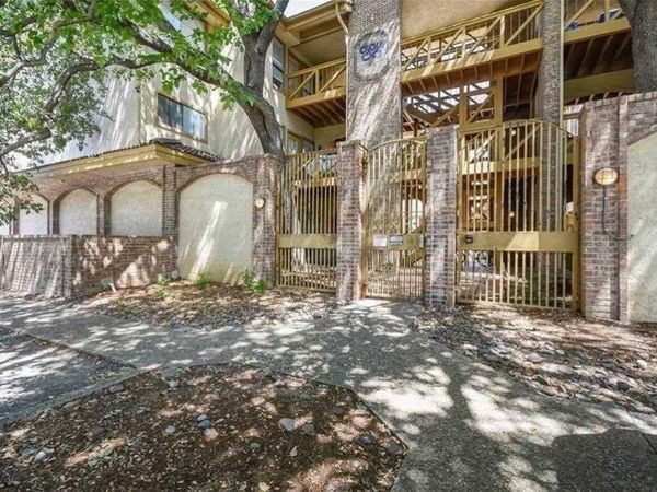 806 W 24th ST, Unit 306, Austin, TX 78705