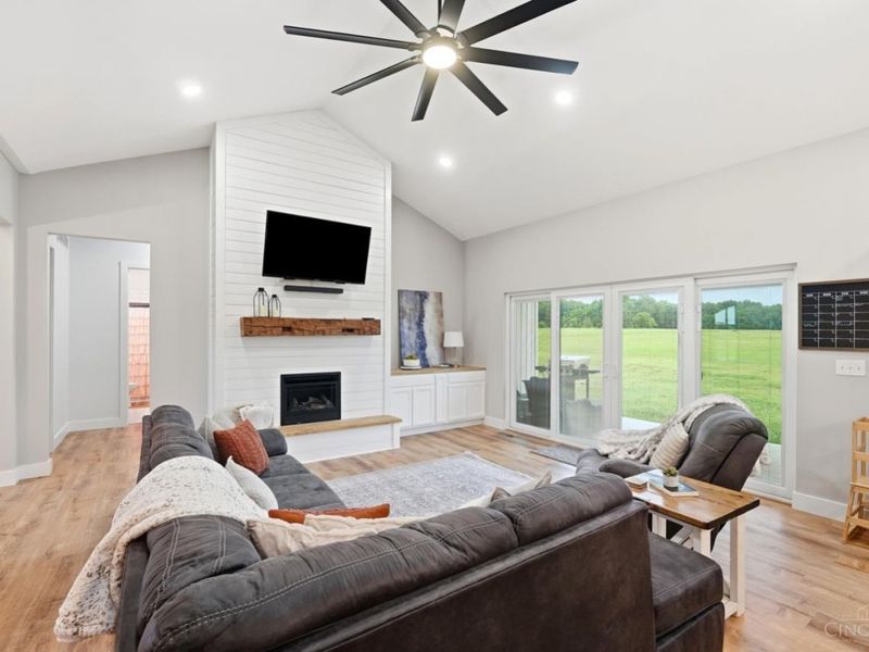 8561 Debold Koebel Road, Harlan Twp, OH 45152 Photo 6