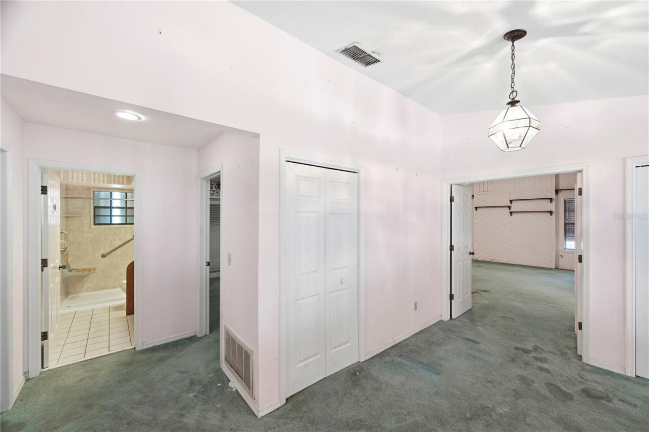 1136 3rd Avenue S, Tierra Verde, FL 33715 Photo