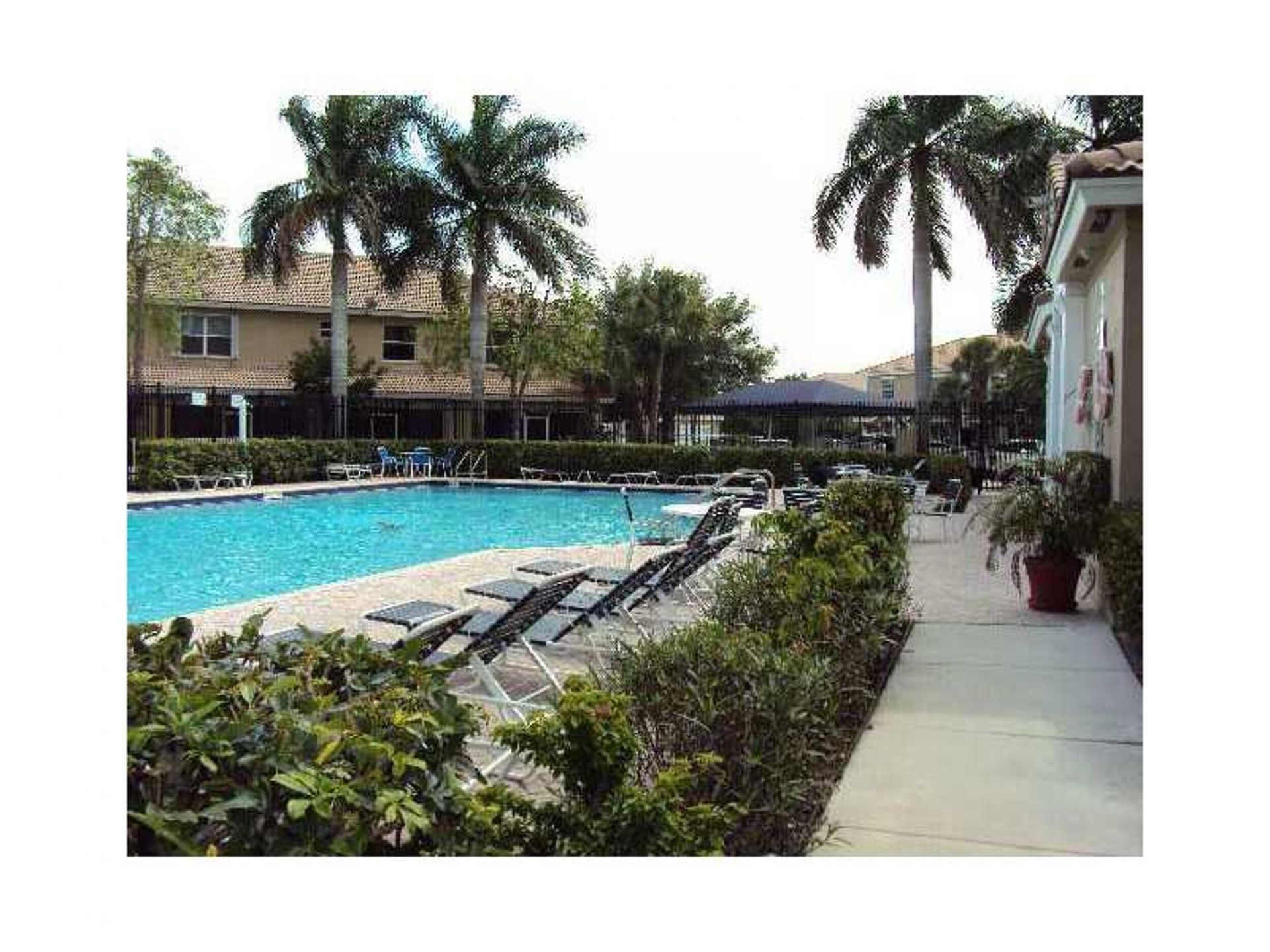 401 SW 120th Avenue, Pembroke Pines, FL 33025 Photo
