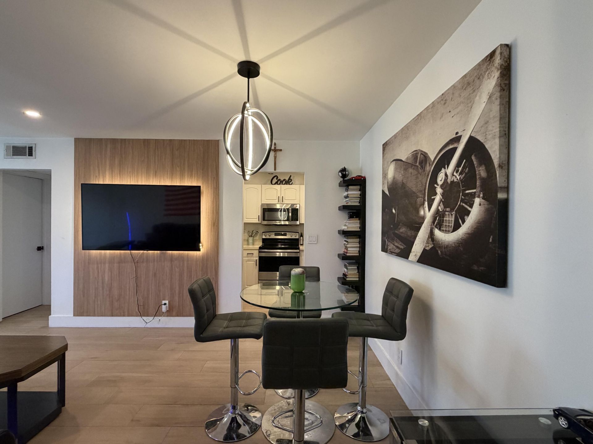 180 Cypress Club Drive, Unit 815, Pompano Beach, FL 33060 Photo