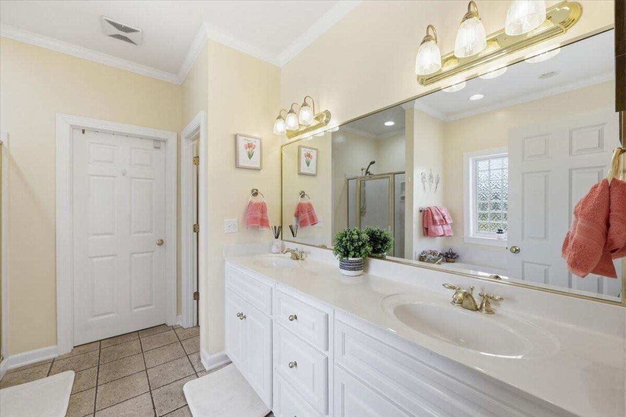 147 Cloister Cove Lane Photo 16