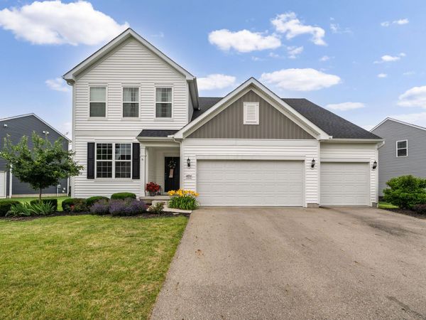 4826 Yankee Road , Hilliard, OH 43026