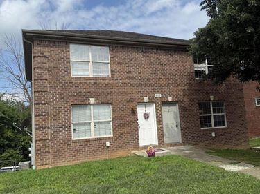 812 Ridgewood Drive, Unit 1-2, Berea, KY 40403