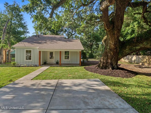 900 22nd Street, Gulfport, MS 39501