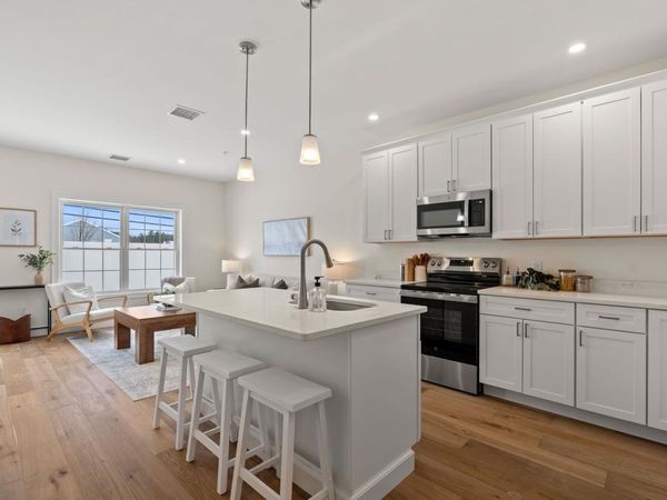 11 Suffolk Drive, Unit 2, Concord, NH 03303
