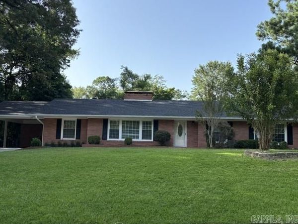 1812 W Cedar Street, El Dorado, AR 71730
