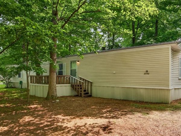 2942 Downing St, Cookeville, TN 38506