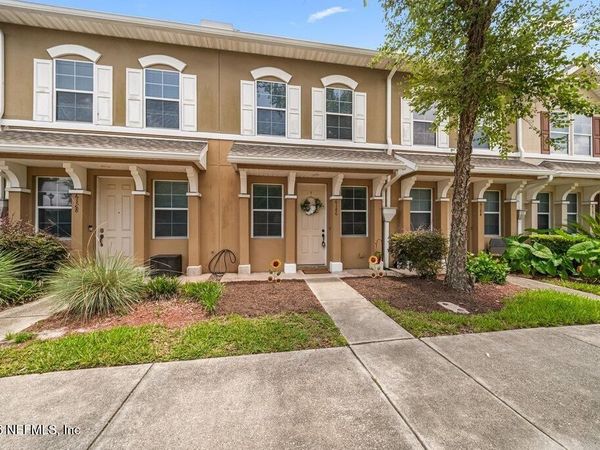 6186 HIGH TIDE Boulevard, Jacksonville, FL 32258