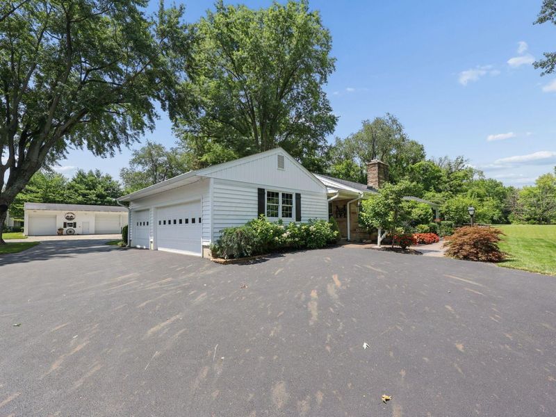 1635 Reyn New Albany Road, Blacklick, OH 43004 Photo 2