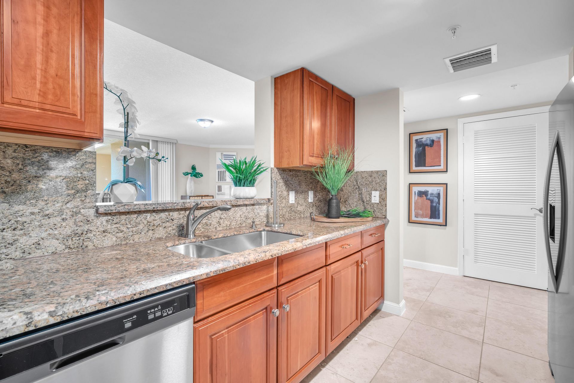 101 Plaza Real, Boca Raton, FL 33432 Photo