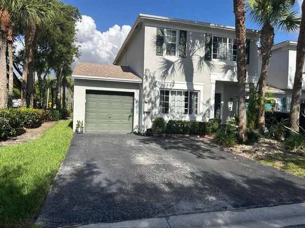 6001 Harbor Isle Way, Unit 494, Tamarac, FL 33321