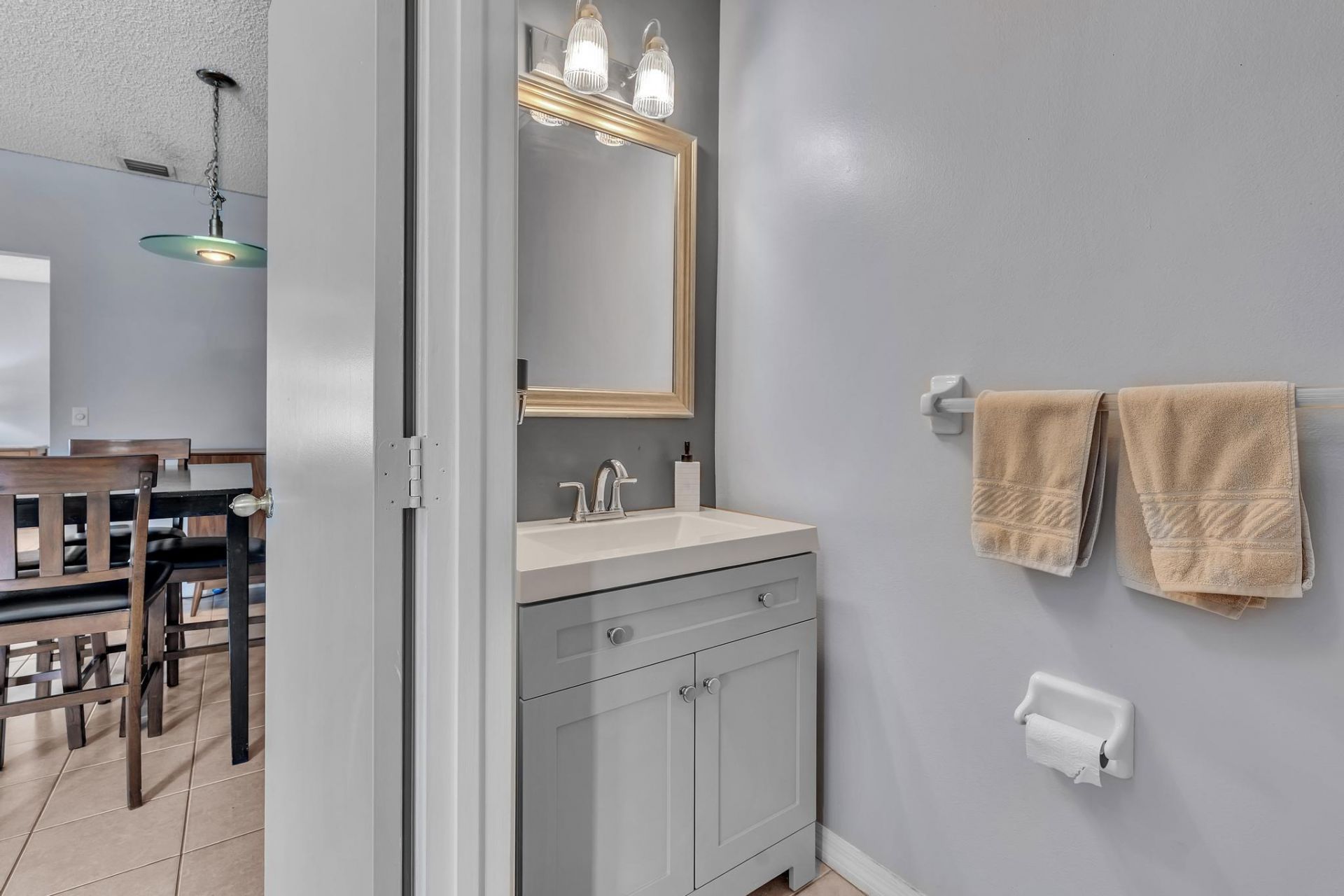 6001 Harbor Isle Way, Unit 494, Tamarac, FL 33321 Photo