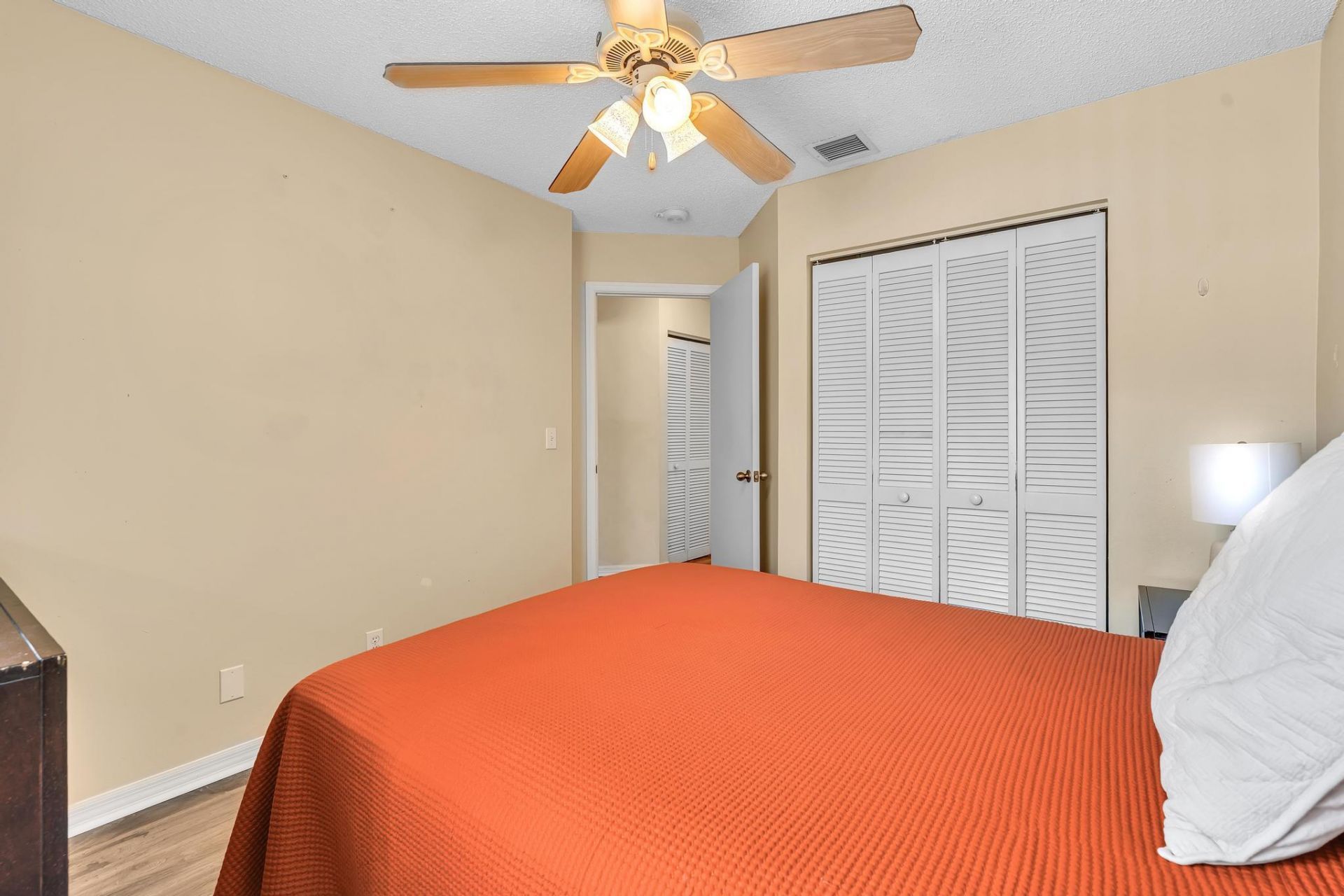 6001 Harbor Isle Way, Unit 494, Tamarac, FL 33321 Photo