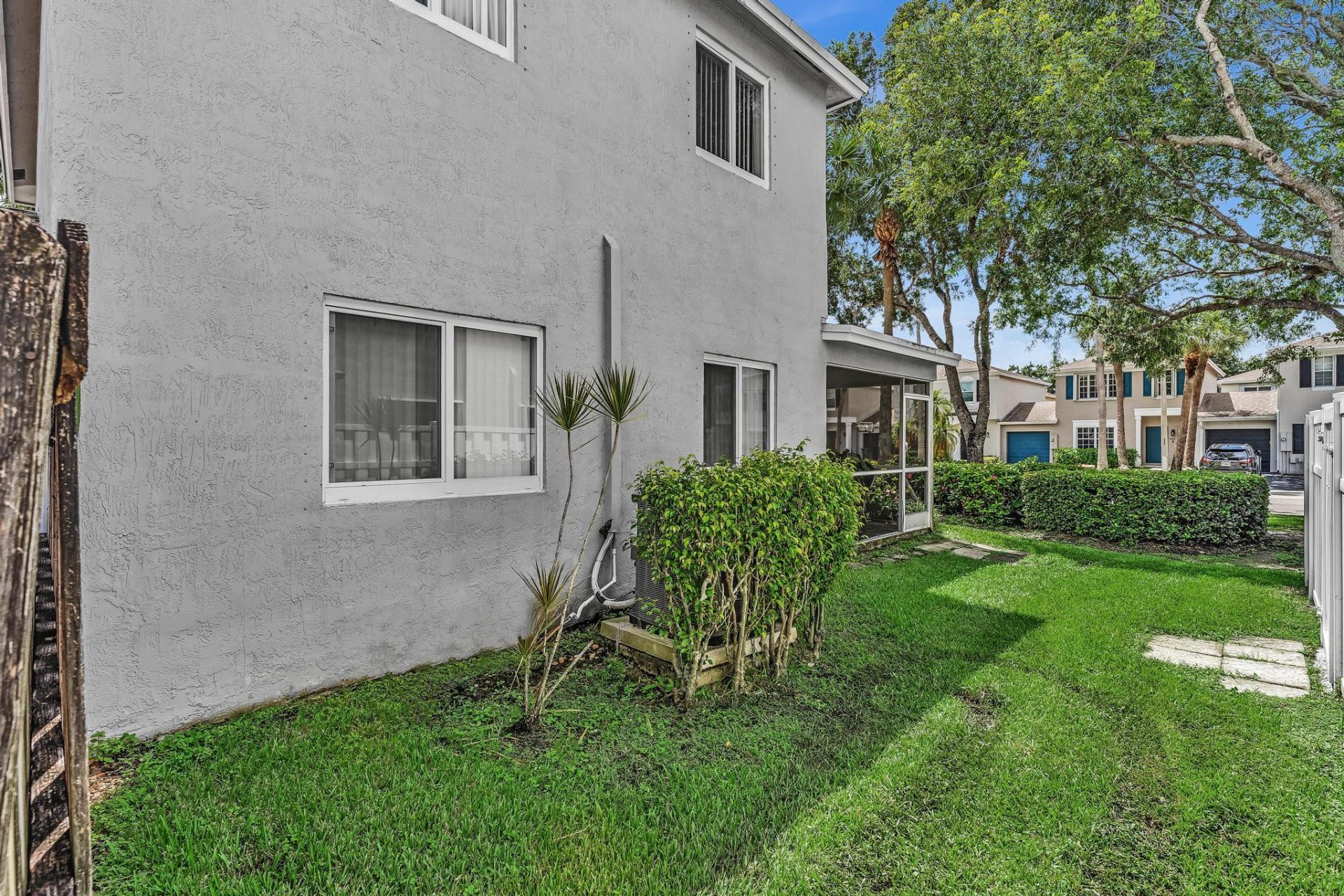 6001 Harbor Isle Way, Unit 494, Tamarac, FL 33321 Photo