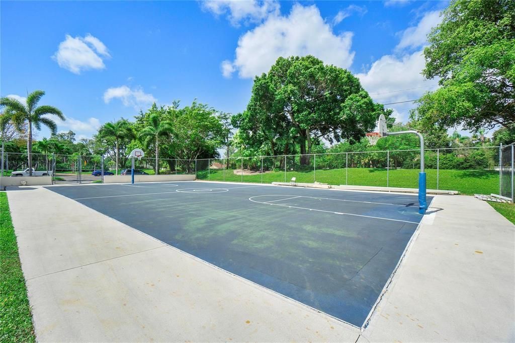 4393 Carambola Circle N, Coconut Creek, FL 33066 Photo