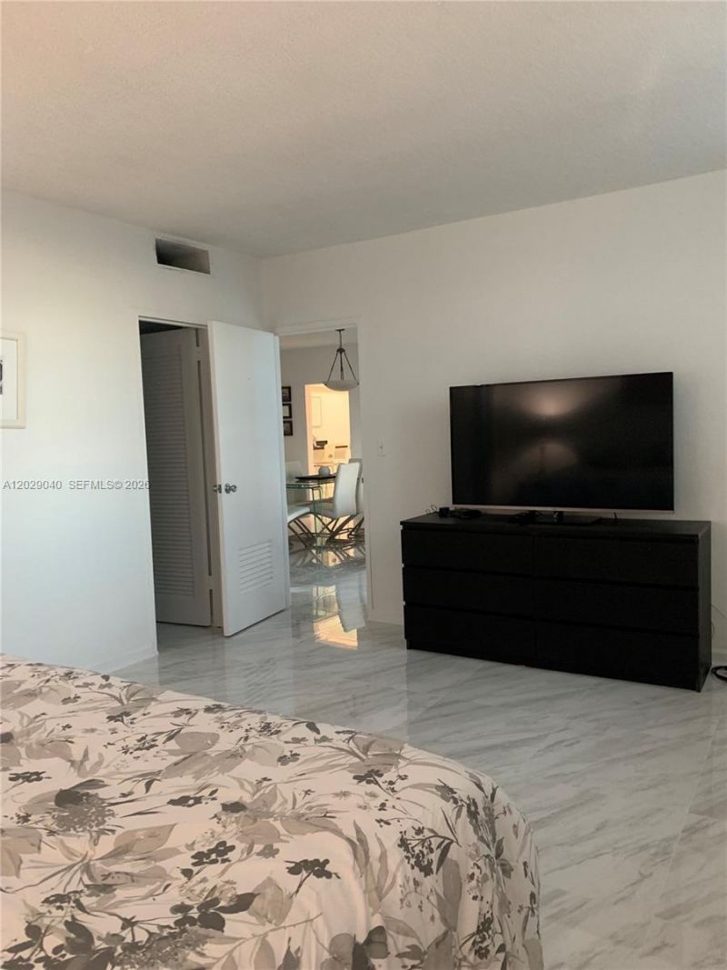 3901 S Ocean Dr , Unit 12V, Hollywood, FL 33019 Photo