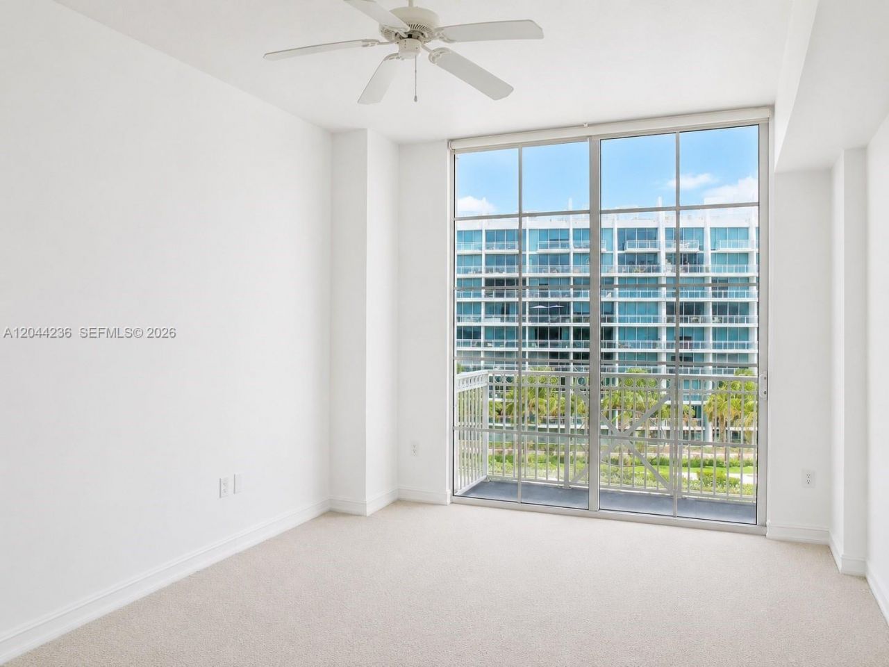 3001 NE 185th St, Unit 515, Aventura, FL 33180 Photo